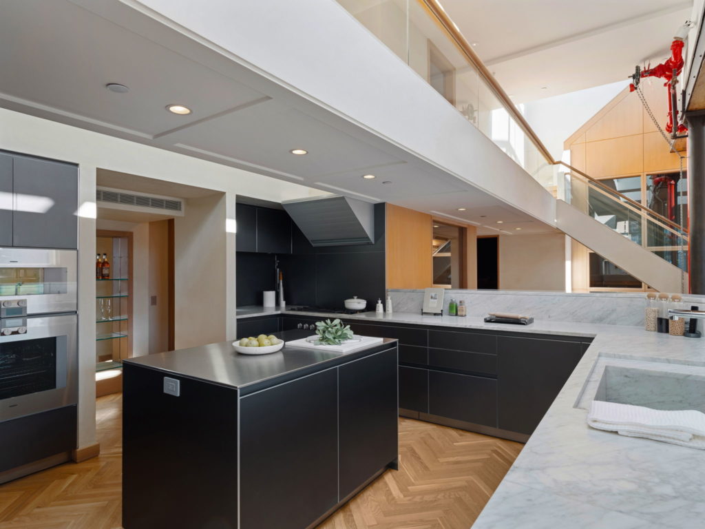 7-383-West-Broadway-Penthouse-Kitchen-1