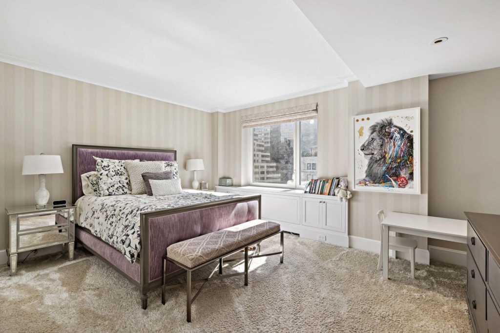 530 Park Avenue, 17F - Bedroom 1