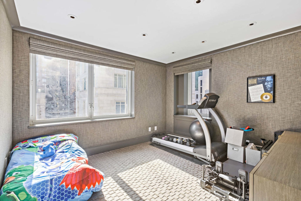 530 Park Avenue, 17F - Bedroom 2