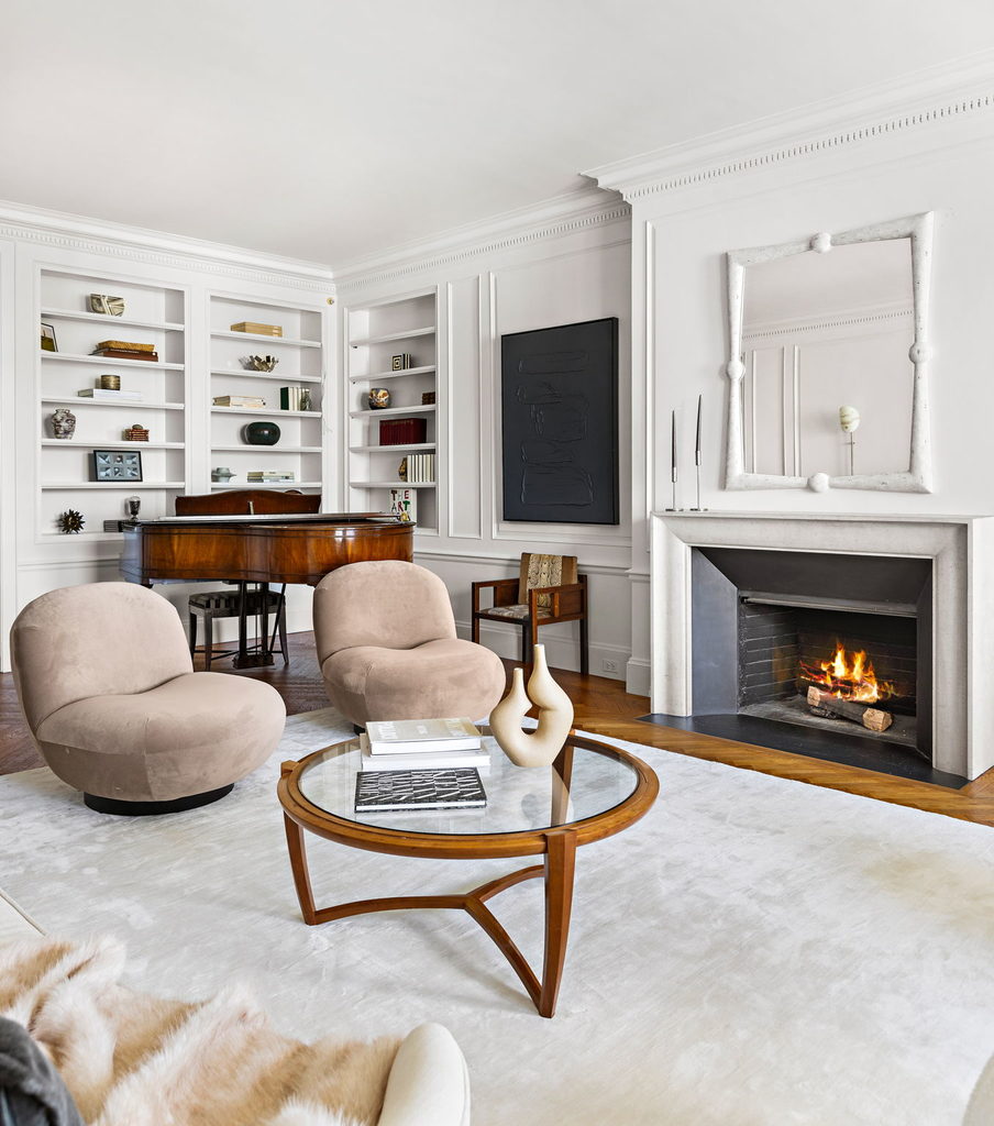 30 East 71, 11B - Living Fireplace Chair Piano