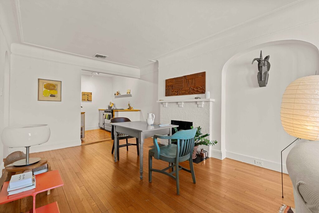 29 Perry, 5R - Dining Kitchen