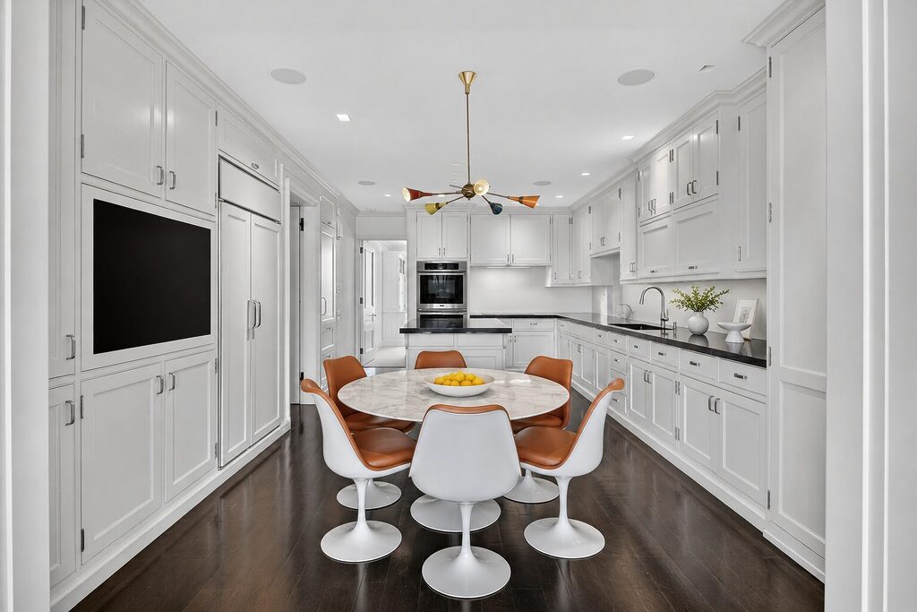 279 CPW, Kitchen Eat In