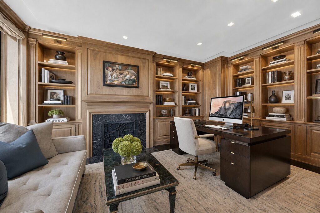279 CPW, Office