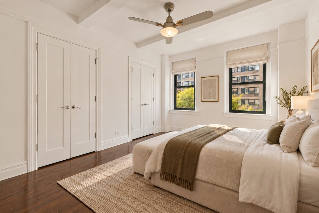 65W95,6A_PrimaryBedroom Staged